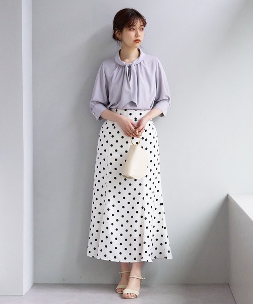 natural couture(ナチュラルクチュール)の「袖口パールノット結び6分袖ブラウス(シャツ/ブラウス・レディース・ラベンダー/サックスブルー/ピンクベージュ/その他2/その他1/オフホワイト・FREE)」の16枚目の写真