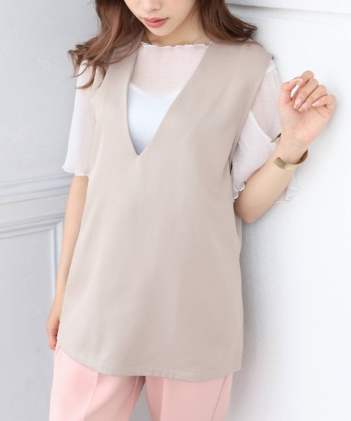 moment+（モーメントプラス）の「エステルストレッチサイドスリットVネックベスト（ベスト・レディース・ブラック/アイボリー/グレイッシュベージュ・M/L）」の8枚目の写真