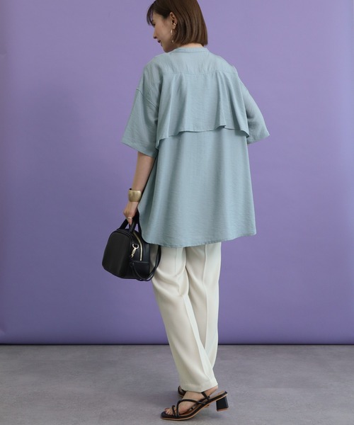 AMERICAN HOLIC（アメリカンホリック）の「バックフレアバンドカラーシャツ（シャツ/ブラウス・レディース・ライトグレー/ネイビー/サックスブルー/キャメル・M/L）」の9枚目の写真