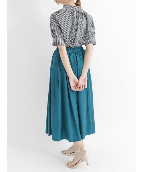 Te chichi（テチチ）の「前後2wayスタンドフリルブラウス（シャツ/ブラウス・レディース・ブラック/サックスブルー/ブルー/グリーン・ﾌﾘ-）」の6枚目の写真