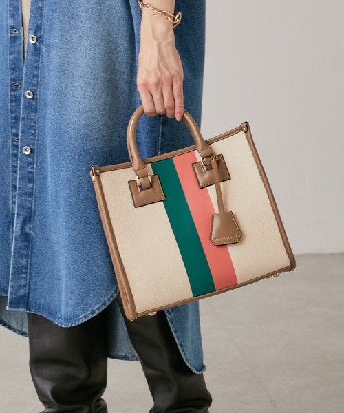 PAPILLONNER(パピヨネ)の「スクエアパイピングトート/Sサイズ/WEB限定(ハンドバッグ・レディース・ブラック/グレイッシュベージュ・FREE)」の12枚目の写真