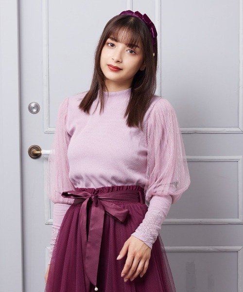 axes femme POETIQUE(アクシーズファムポエティック)の「ボリュームチュール袖プルオーバー(Tシャツ/カットソー・レディース・ブラック/ピンク/キナリ・MEDIUM)」の1枚目の写真
