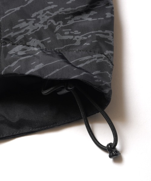 Back Channel（バックチャンネル）の「NANGA 3LAYER MOUNTAIN DOWN PARKA（ダウンジャケット/コート・メンズ・ブラック/オリーブドラブ・MEDIUM/LARGE/X-LARGE/SMALL/XX-LARGE）」の17枚目の写真