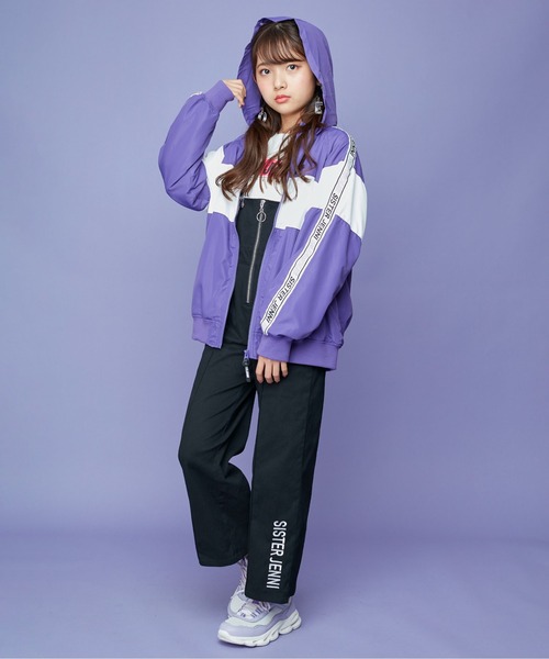 SISTER JENNI(SISTER JENNI)の「フード収納切替えウィンドブレーカー(ナイロンジャケット・キッズ・ブラック/パープル/サックスブルー・130cm/140cm/150cm/160cm)」の21枚目の写真