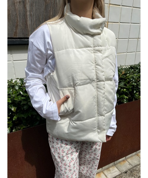 WC（ダブル シー）の「ダウンライクカラーベスト（ブルゾン・レディース・ホワイト/ブラック・FREE）」の14枚目の写真