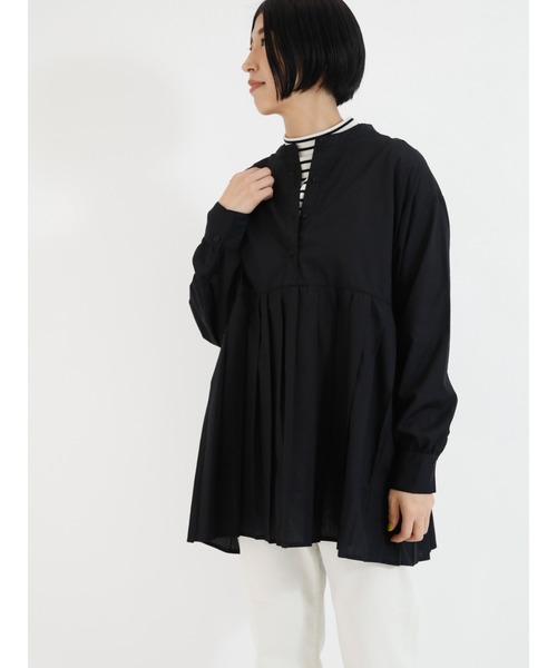 Lugnoncure（ルノンキュール）の「プリーツ切替ブラウス（シャツ/ブラウス・レディース・ベージュ/オフホワイト/ブラック・ﾌﾘ-）」の8枚目の写真