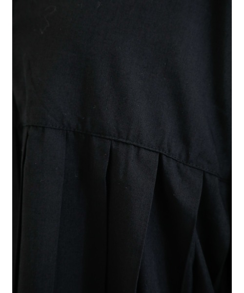 Lugnoncure（ルノンキュール）の「プリーツ切替ブラウス（シャツ/ブラウス・レディース・ベージュ/オフホワイト/ブラック・ﾌﾘ-）」の15枚目の写真