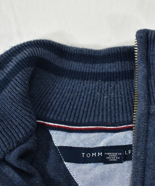 TOMMY HILFIGER(トミーヒルフィガー)の「【ヴィンテージ古着】TOMMY HILFIGER / トミーヒルフィガー ロゴ刺繍 ハーフジップニット セーター(ニット/セーター・メンズ・ネイビー・X-LARGE)」の5枚目の写真
