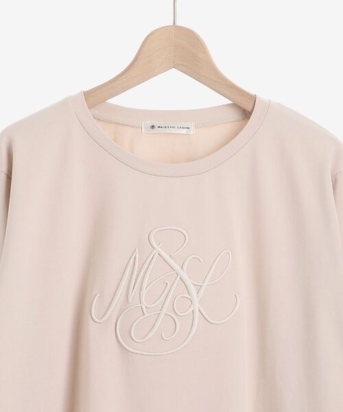 MAJESTIC LEGON（マジェスティックレゴン）の「エンブロイダリーロゴTee（Tシャツ/カットソー・レディース・ベージュ/オフホワイト/ブラック・MEDIUM）」の10枚目の写真
