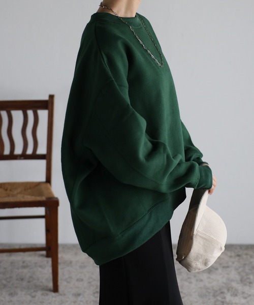 Fizz(フィズ)の「【maiko_wear × Fizz コラボ】 裏起毛オーバーサイジングクルーネックスウェット(スウェット・レディース・チャコール/グリーン/ブラック・M)」の13枚目の写真