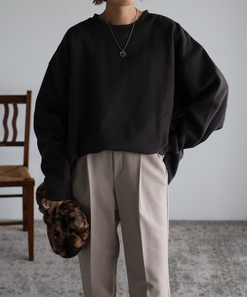 Fizz(フィズ)の「【maiko_wear × Fizz コラボ】 裏起毛オーバーサイジングクルーネックスウェット(スウェット・レディース・チャコール/グリーン/ブラック・M)」の21枚目の写真