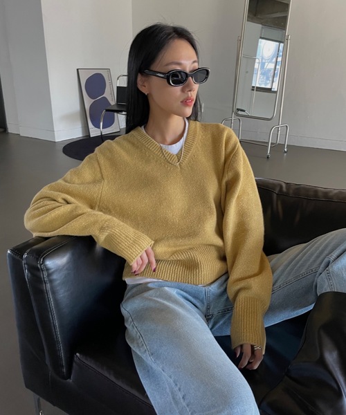 Didot.showroom（ディドット ショールーム）の「《ウール60％》 Vネックルーズボーイニット（ニット/セーター・レディース・グレー/レッド/カーキ/イエロー・FREE）」の4枚目の写真
