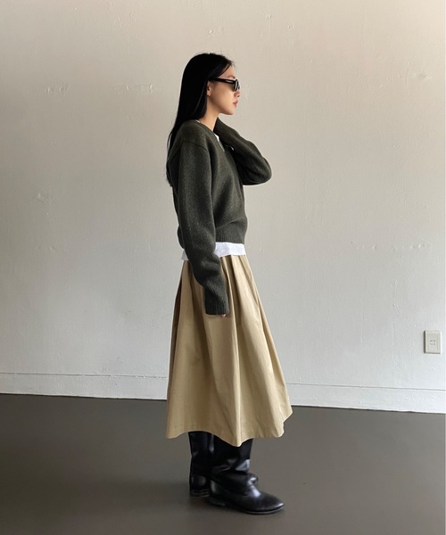 Didot.showroom（ディドット ショールーム）の「《ウール60％》 Vネックルーズボーイニット（ニット/セーター・レディース・グレー/レッド/カーキ/イエロー・FREE）」の18枚目の写真