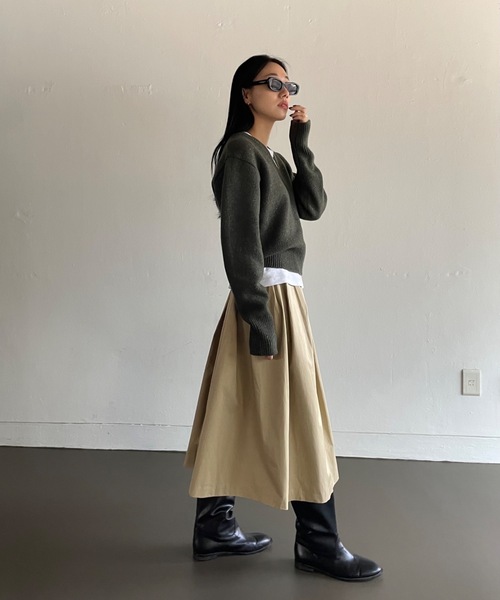 Didot.showroom（ディドット ショールーム）の「《ウール60％》 Vネックルーズボーイニット（ニット/セーター・レディース・グレー/レッド/カーキ/イエロー・FREE）」の20枚目の写真