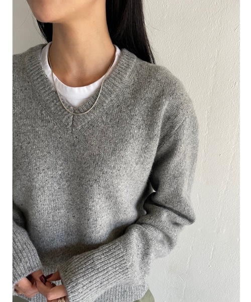 Didot.showroom（ディドット ショールーム）の「《ウール60％》 Vネックルーズボーイニット（ニット/セーター・レディース・グレー/レッド/カーキ/イエロー・FREE）」の10枚目の写真