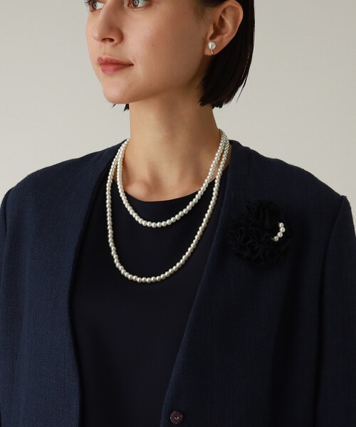 THE SHOP TK （ザ ショップ ティーケー ）の「◆【セレモニー/二連パールセット】コサージュ（ブローチ/コサージュ・レディース・ライトベージュ/ネイビー・00）」の15枚目の写真