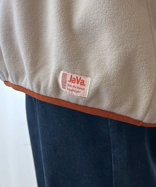 Java（ジャバ）の「《JaVa ジャバ別注》劇的にアカ抜け！配色フリースベスト（ベスト・レディース・グリーン/ブラック/ネイビー/アイボリー・MEDIUM/LARGE/SMALL/X-LARGE）」の8枚目の写真