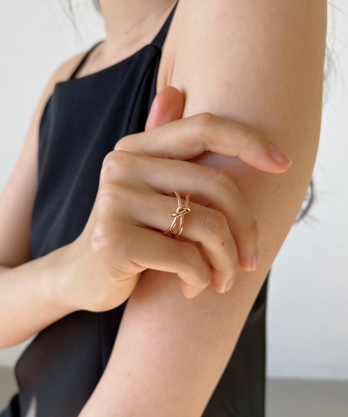 CLEA(クレア)の「【金属アレルギー対応】ノットリング/サージカルステンレス(リング・レディース・その他1/シルバー・FREE)」の9枚目の写真