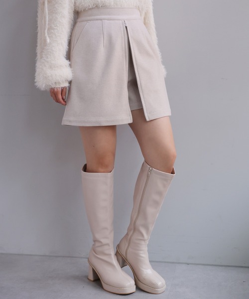 one after another NICE CLAUP（ワンアフターアナザーナイスクラップ）の「【2WAY着用】ジップアップミニスカパン（その他パンツ・レディース・ブラック/グレー系その他/ベージュ/ベージュ系その他・FREE）」の4枚目の写真