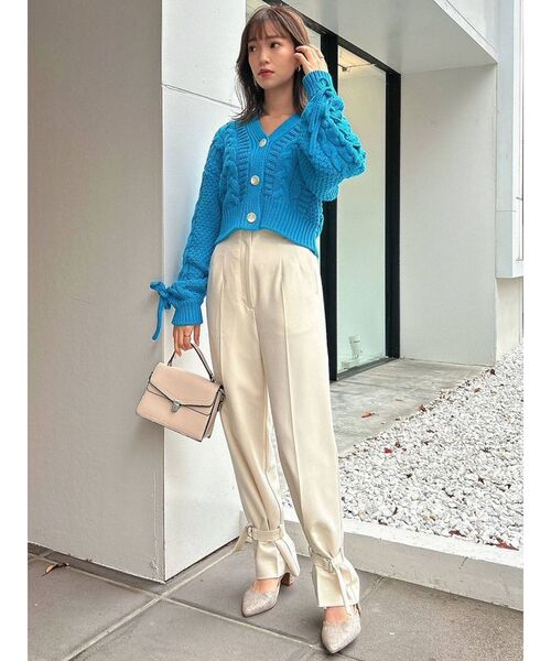 dazzlin(ダズリン)の「レースアップスリーブショートカーディガン(カーディガン/ボレロ・レディース・ベージュ/オフホワイト/ブルー・FREE)」の14枚目の写真