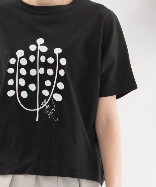 nop de nod(ノップドゥノッド)の「USコットン Cornet ユーカリプリントTシャツ(Tシャツ/カットソー・レディース・ブラック/オフホワイト/キナリ・3)」の16枚目の写真