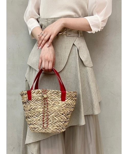 SNIDEL(スナイデル)の「チェーンポイントグラスバッグS(かごバッグ・レディース・ホワイト/ブラック/レッド・FREE)」の3枚目の写真