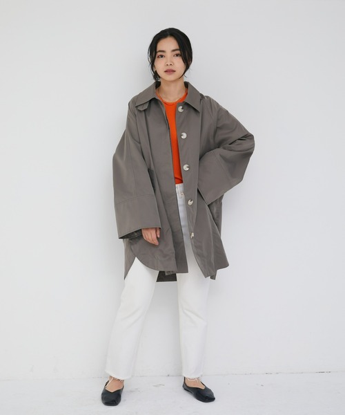 ECRIRE(エクリール)の「【yurieコラボ】スタンドカラーツイルポンチョコート(ステンカラーコート・レディース・カーキ/ベージュ・M/L)」の15枚目の写真