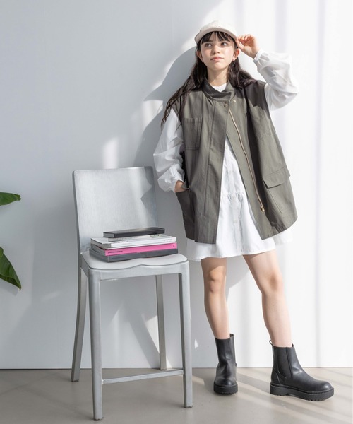 GLOBAL WORK(グローバルワーク)の「ミリタリーベスト/AND YUA ANY/180519(ベスト・キッズ・アイボリー/カーキ・FREE)」の15枚目の写真