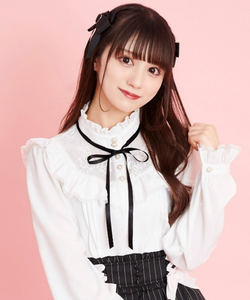 Secret Honey（シークレットハニー）の「レースヨークスタンドカラーブラウス（シャツ/ブラウス・レディース・ブラック/オフホワイト・MEDIUM）」の2枚目の写真