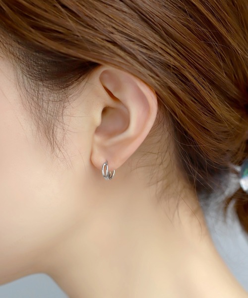 【MISSOMA】MINI TIDAL フープピアス ☆関税送料込【MISSOMA】Mini Tidal 18K ツイスト フープ ピアス