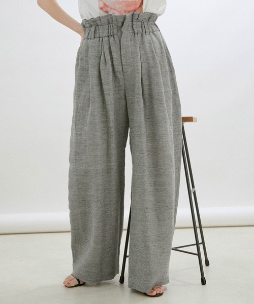 sana（サナ）の「【Sana（サナ）】【セットアップ対応】Wrap slacks（スラックス・レディース・キナリ/チャコールグレー・FREE）」の2枚目の写真