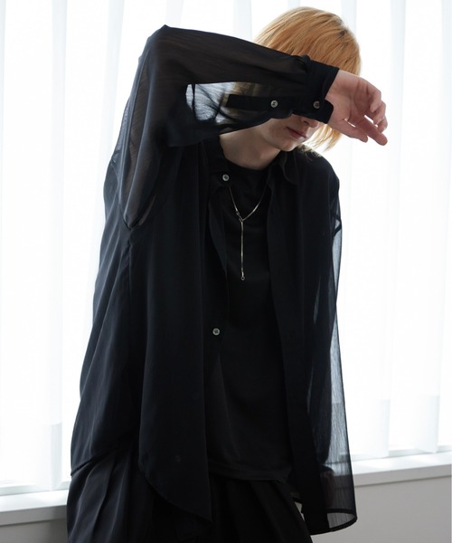 ln fortis（ロンフォルティス）の「ln foris - オーバーサイズシアーシャツ（シャツ/ブラウス・メンズ・ブルー/ブラック・SMALL/MEDIUM）」の3枚目の写真