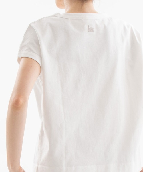 nop de nod（ノップドゥノッド）の「USコットンフレンチスリーブTシャツ（Tシャツ/カットソー・レディース・ブルー/オフホワイト/ターコイズブルー/ライトイエロー/ブラック/スミクロ/ネイビー/インディゴブルー/ピンク/ライトピンク/キナリ/イエロー/ブルー系その他/ライトブルー/ダークブルー/ダークグレー/ブラウン・3/M）」の21枚目の写真