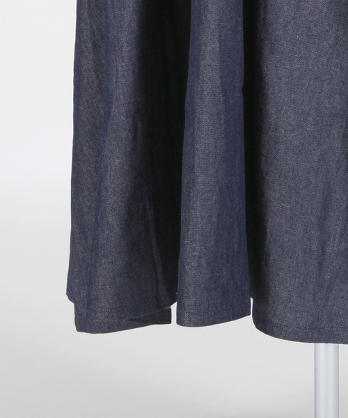 Julia Boutique(ジュリアブティック)の「バックルベルト付きデニムフレアワンピース/23097(ワンピース・レディース・ネイビー/ブラック・ONE)」の13枚目の写真