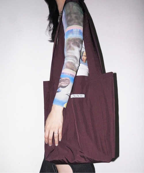 musubore（ムスボレ）の「wide shoulder logo tote / ワイドショルダーロゴトート（トートバッグ・レディース・その他/シルバー/グリーン/ネイビー/ワインレッド/ピンク/ライトグリーン・FREE）」の9枚目の写真