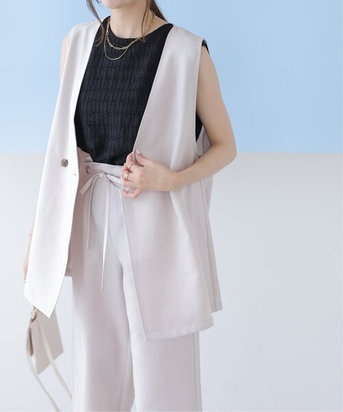 RAY CASSIN（レイカズン）の「リネンタッチノーカラーベスト（ベスト・レディース・ブルー/ブラック/キナリ・FREE）」の2枚目の写真