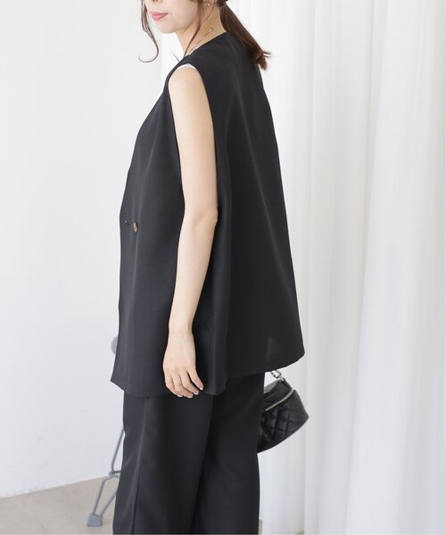 RAY CASSIN（レイカズン）の「リネンタッチノーカラーベスト（ベスト・レディース・ブルー/ブラック/キナリ・FREE）」の9枚目の写真