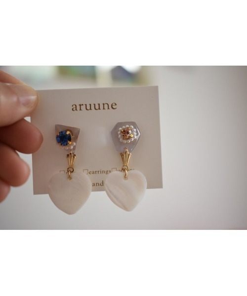tone(トーン)の「【aruune】Jewelry heart/サージカルステンレスピアス(MA)(ピアス(両耳用)・レディース・パープル/イエロー・FREE)」の4枚目の写真