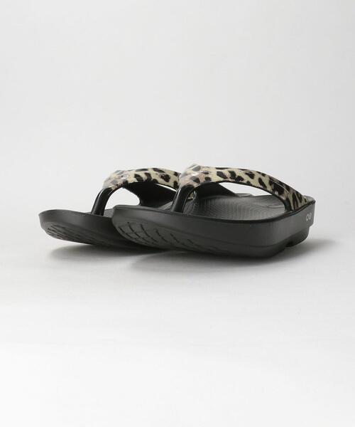 OOFOS(ウーフォス)の「<OOFOS>WOMENS OOlala CHEETAH/サンダル(サンダル・レディース・その他1・8/6/7)」の5枚目の写真