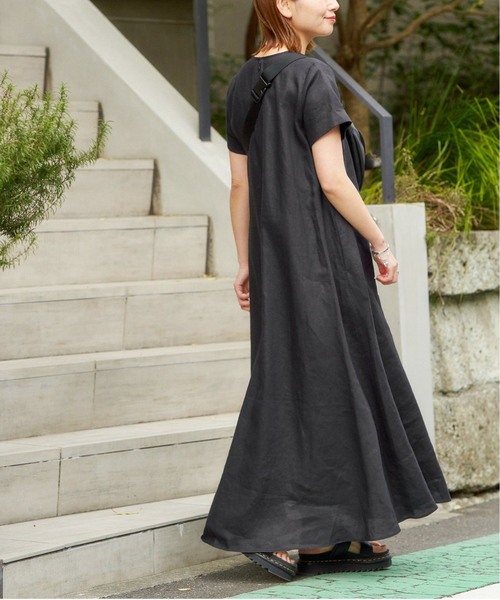 極美品✨ジャーナルスタンダード リネンハーフスリーブマキシフレアワンピース 紺 セール】□□□《追加3》リネンハーフスリーブマキシフレア