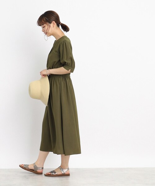 DRESKIP(ドレスキップ)の「◆【1枚でさらりと○】お出かけに着ていきたい! レディーなスキッパーワンピース(ワンピース・レディース・カーキ/サンドベージュ/ネイビー・04/02/03)」の5枚目の写真