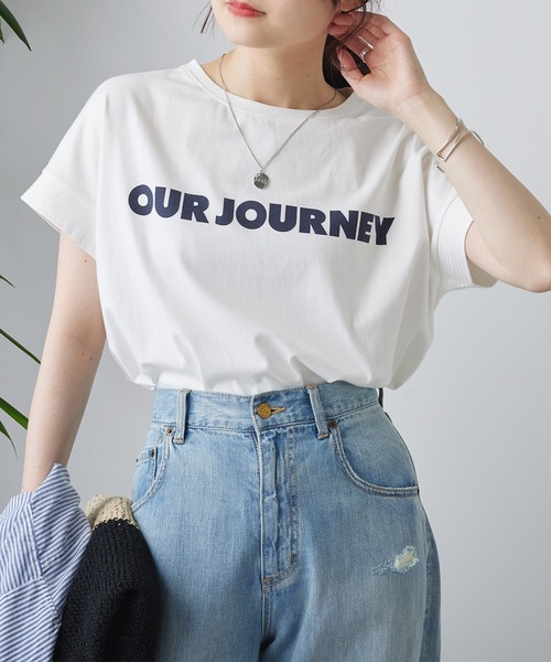 PUAL CE CIN(ピュアルセシン)の「シンプルロゴプリントTシャツ(Tシャツ/カットソー・レディース・ベージュ/オフホワイト/チャコールグレー・FREE)」の11枚目の写真