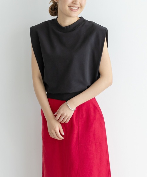 LEPSIM（レプシィム）の「【FOR I SERIES】ミニ裏毛ノースリーブ　907914（Tシャツ/カットソー・レディース・グレー/ブラック/オフホワイト・FREE）」の2枚目の写真