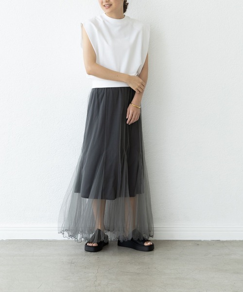 LEPSIM（レプシィム）の「【FOR I SERIES】ミニ裏毛ノースリーブ　907914（Tシャツ/カットソー・レディース・グレー/ブラック/オフホワイト・FREE）」の16枚目の写真