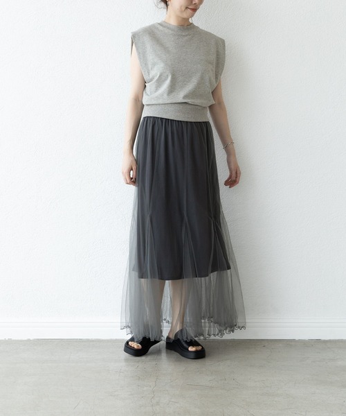 LEPSIM（レプシィム）の「【FOR I SERIES】ミニ裏毛ノースリーブ　907914（Tシャツ/カットソー・レディース・グレー/ブラック/オフホワイト・FREE）」の6枚目の写真