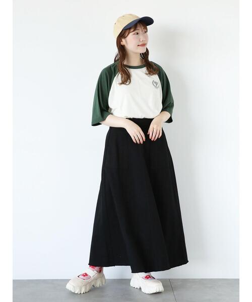ehka sopo（エヘカソポ）の「ベイカースカート（スカート・レディース・ベージュ/ブラック/カーキ・F）」の12枚目の写真