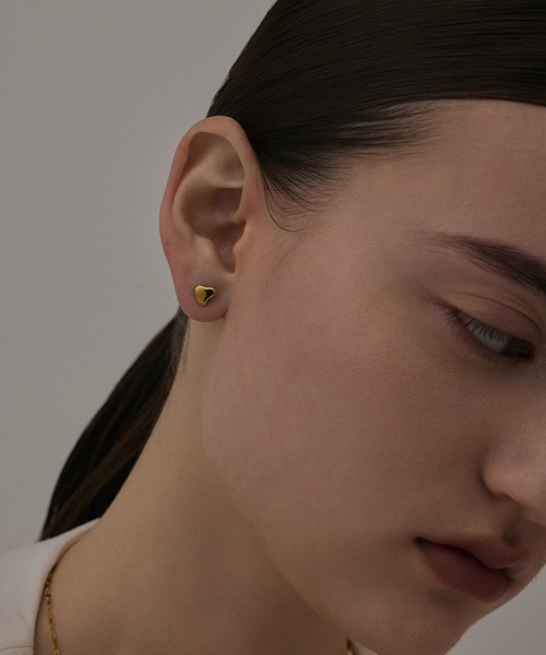 CENE(セネ)の「【CENE】セネ/ミニハートピアス(ピアス(両耳用)・レディース・ゴールド/シルバー・FREE)」の12枚目の写真