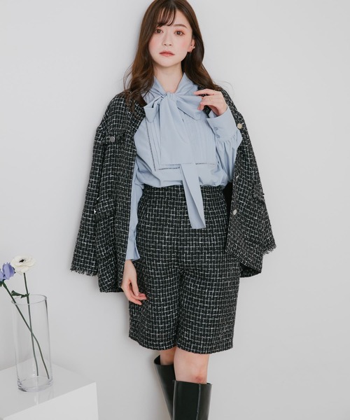 HEYUMM(ヘユム)の「ツィードバミューダパンツ(その他パンツ・レディース・ブラック/オフホワイト・MEDIUM/SMALL)」の2枚目の写真