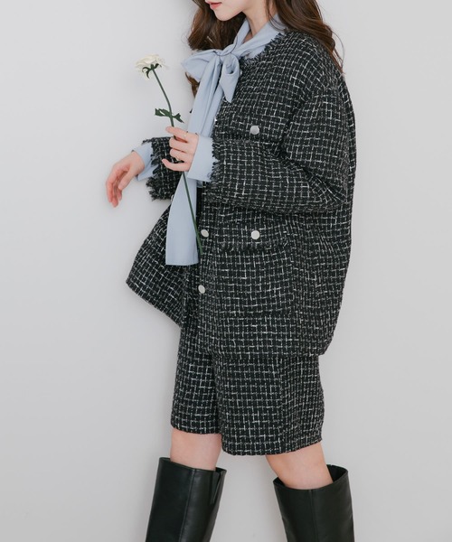 HEYUMM(ヘユム)の「ツィードバミューダパンツ(その他パンツ・レディース・ブラック/オフホワイト・MEDIUM/SMALL)」の5枚目の写真
