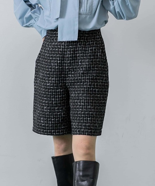 HEYUMM(ヘユム)の「ツィードバミューダパンツ(その他パンツ・レディース・ブラック/オフホワイト・MEDIUM/SMALL)」の15枚目の写真